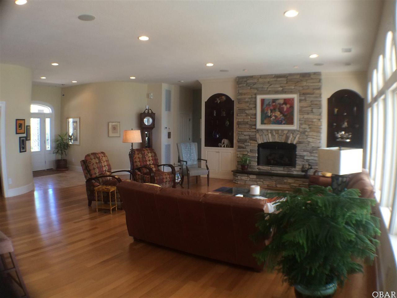 7060 Currituck Road, Kitty Hawk, NC 27949