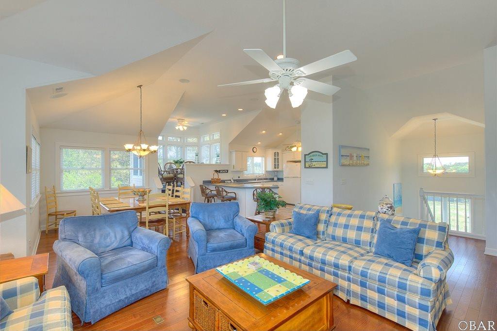 283 Hillcrest Dr, Southern Shores, NC 27949