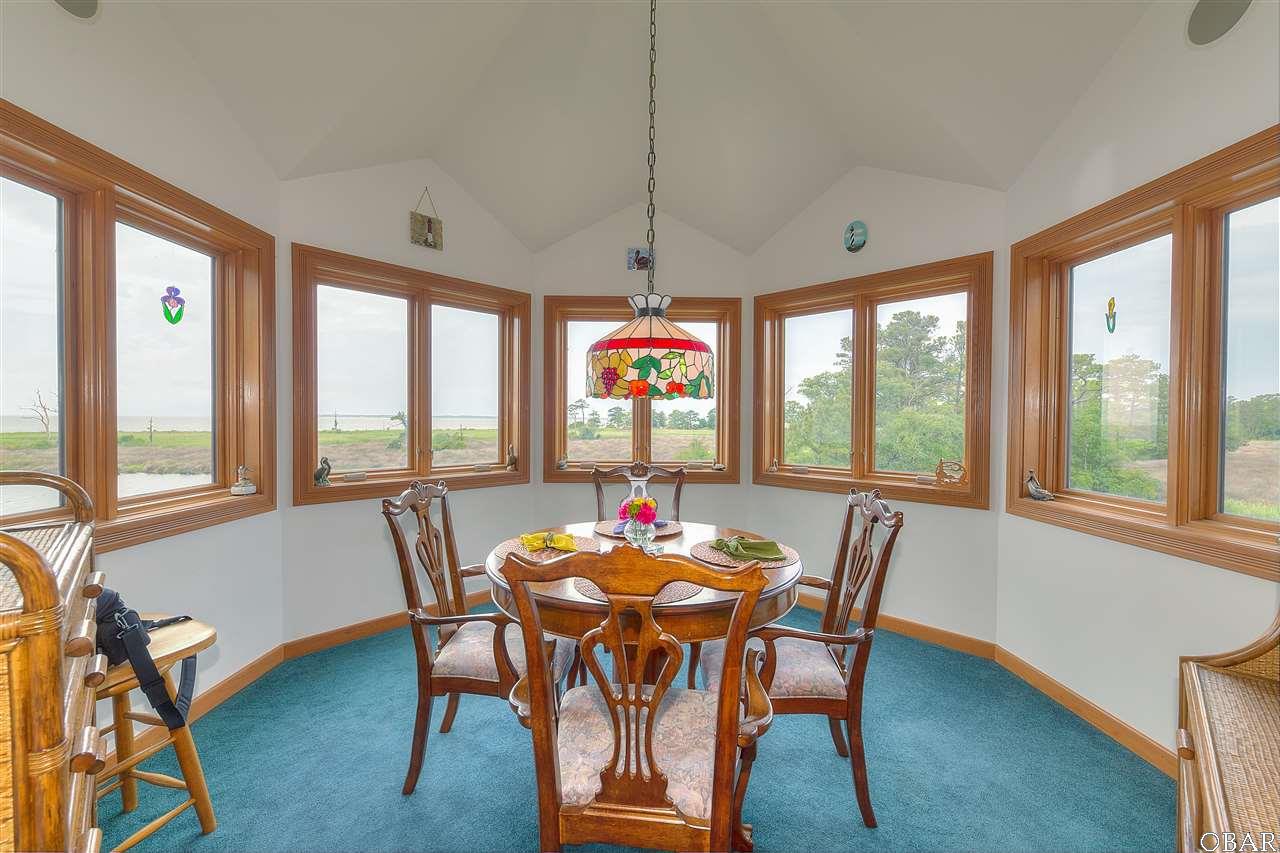 4164 Dowdy Ln, Kitty Hawk, NC 27949