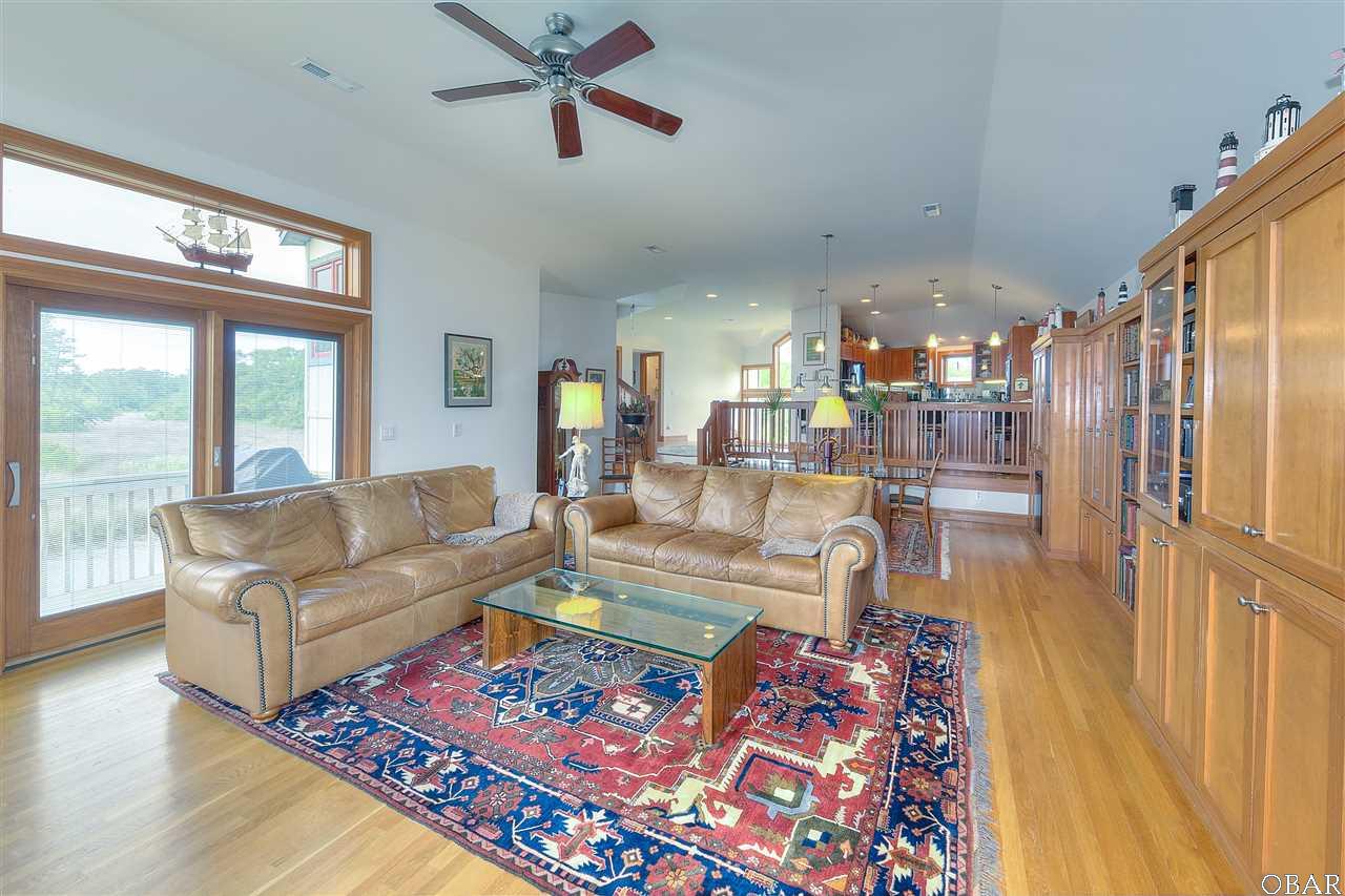 4164 Dowdy Ln, Kitty Hawk, NC 27949