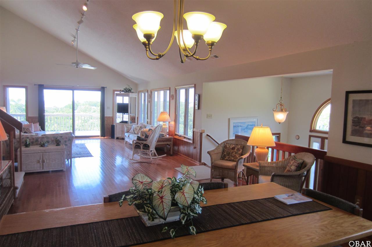 9 Kingfisher Trail, Southern Shores, NC 27949