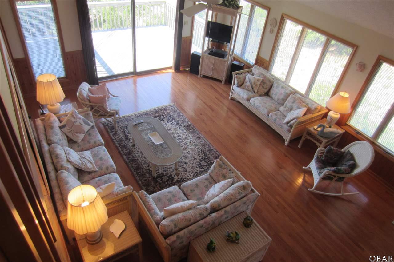 9 Kingfisher Trail, Southern Shores, NC 27949
