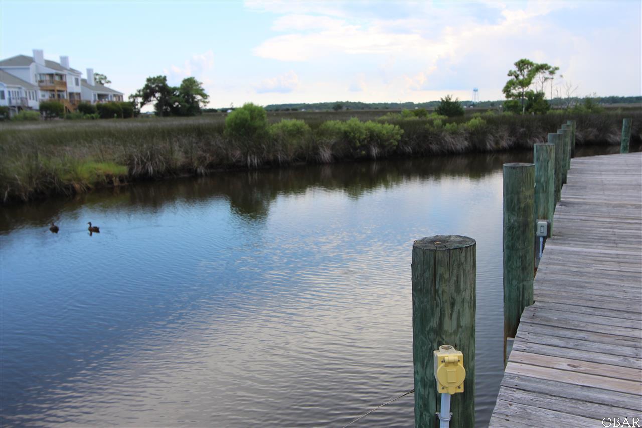 10 S Hammock Court, Manteo, NC 27954
