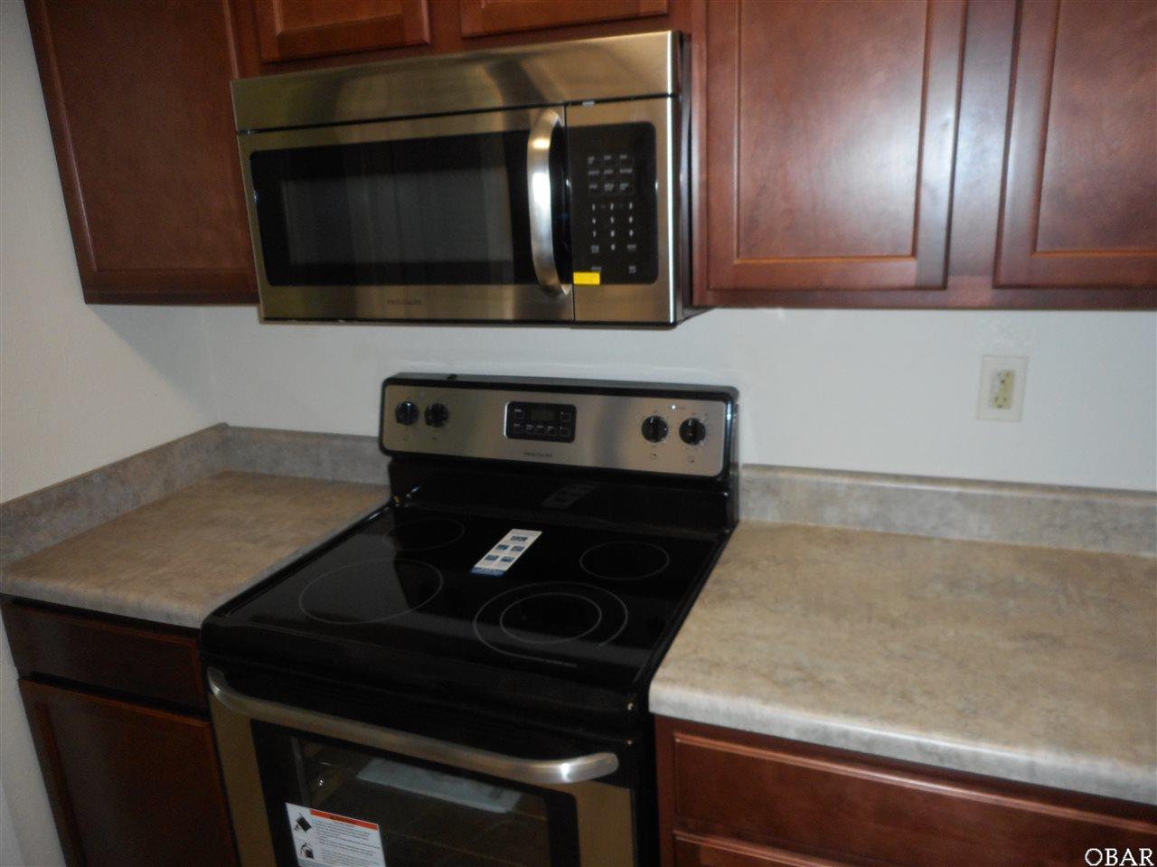 172 Langley Lane, Manteo, NC 27954