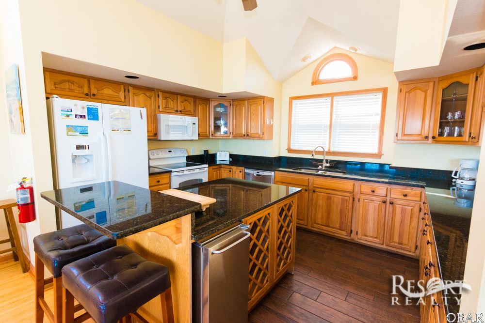 106 Sandcastle Court, Nags Head, NC 27959