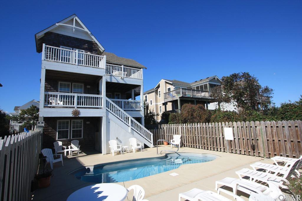 3329 S Memorial Avenue, Nags Head, NC 27959