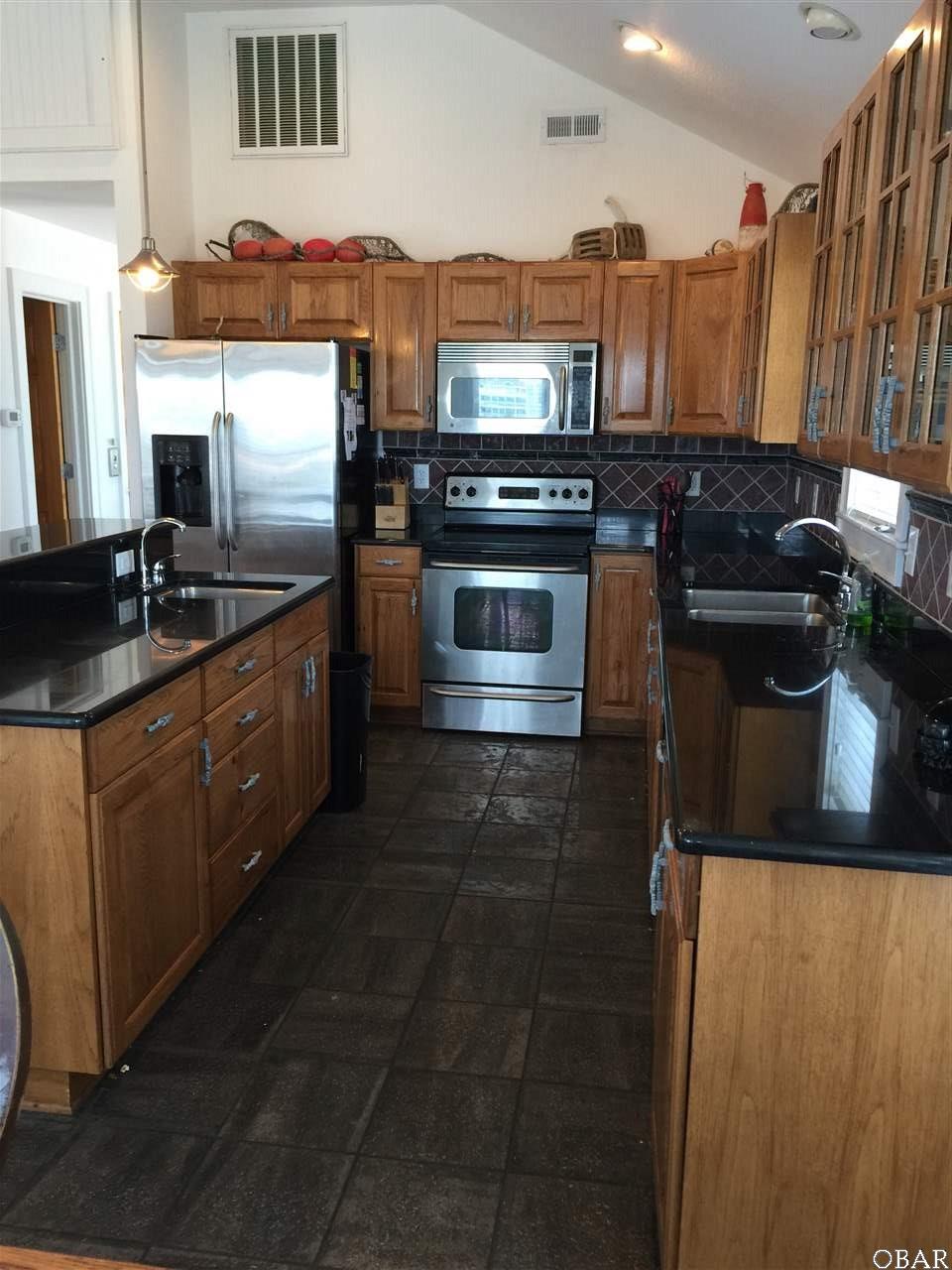 24200 Caribbean Court, Rodanthe, NC 27968