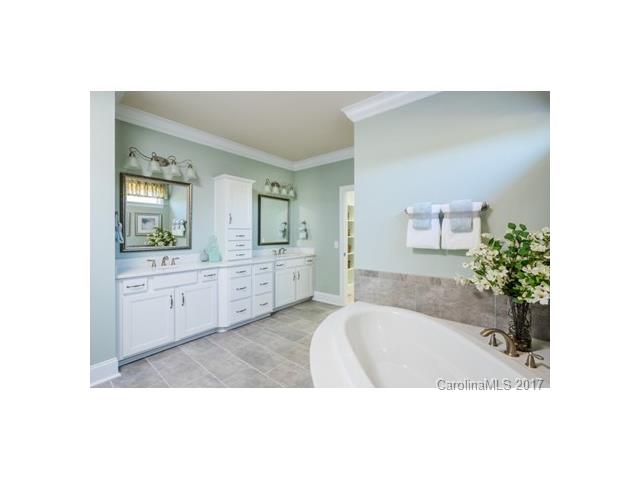 121 Shimmer Lake Lane, Belmont, NC 28012