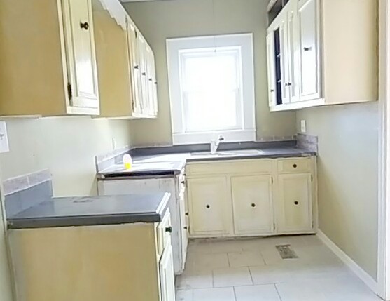 214 E Georgia AveBessemer City, NC, 28016Gaston County