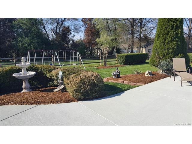 7541 Norman Island Drive, Cornelius, NC 28031