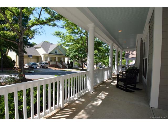 202 Fairview Lane, Davidson, NC 28036