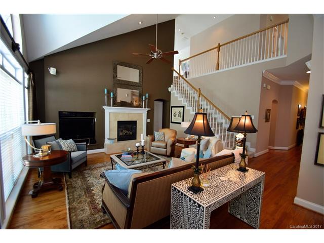 202 Fairview Lane, Davidson, NC 28036