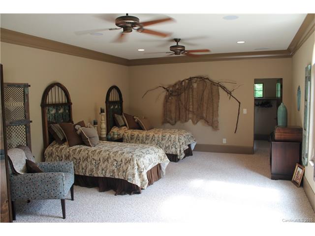 6821 Pebble Bay Drive, Denver, NC 28037
