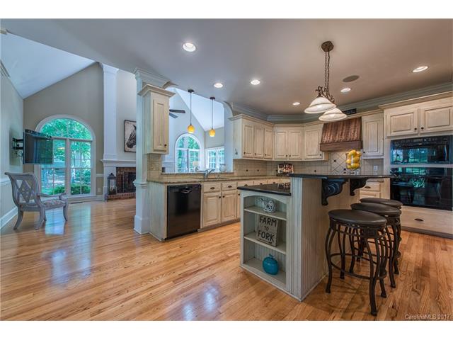 8224 Lake Providence Drive, Weddington, NC 28104