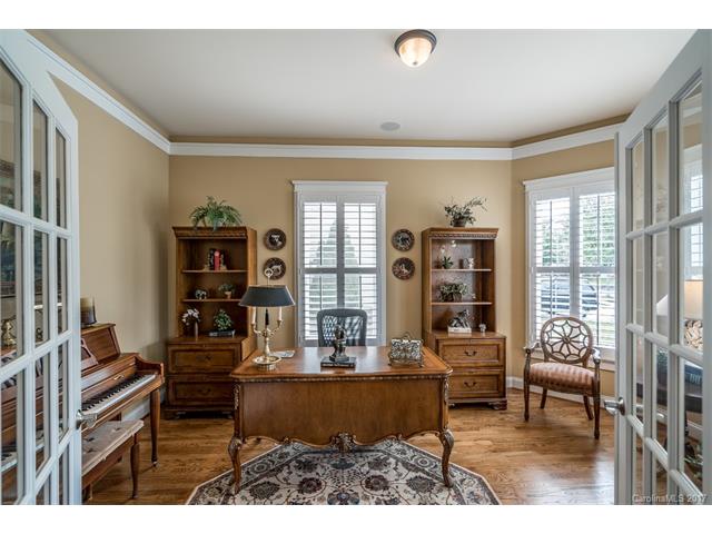136 Lilac Mist Loop, Mooresville, NC 28115