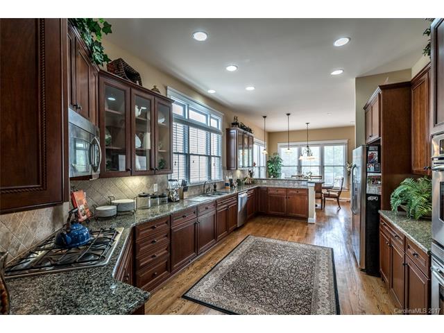 136 Lilac Mist Loop, Mooresville, NC 28115