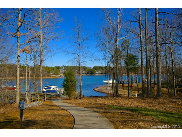 104 Waitsfield Court, Mooresville, NC 28117