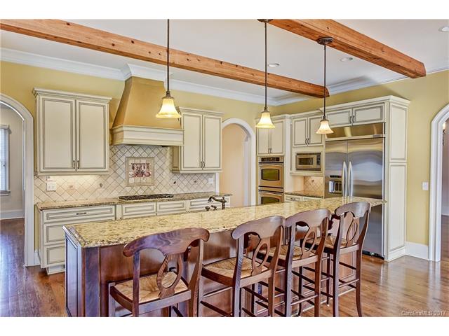 106 Wescoe Court, Mooresville, NC 28117