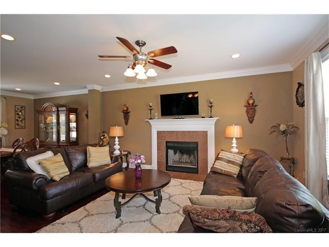 111 Mandarin Drive, Mooresville, NC 28117
