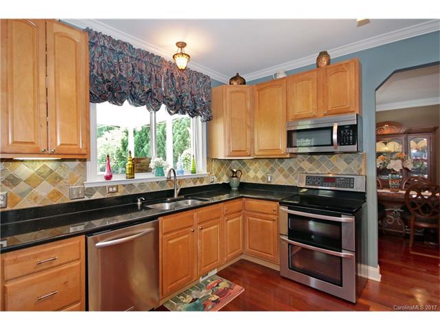 111 Mandarin Drive, Mooresville, NC 28117