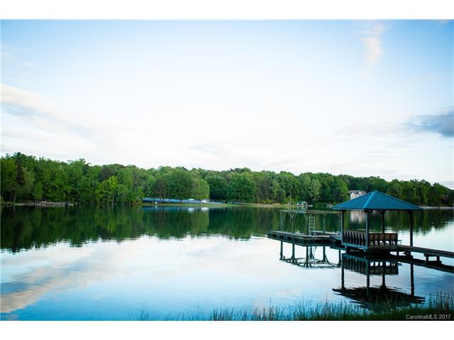 310 Kenway Loop, Mooresville, NC 28117