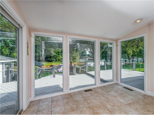 163 Peninsula Drive, Mooresville, NC 28117