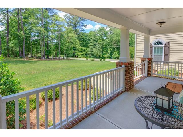 272 Grasshopper Circle, Mooresville, NC 28117