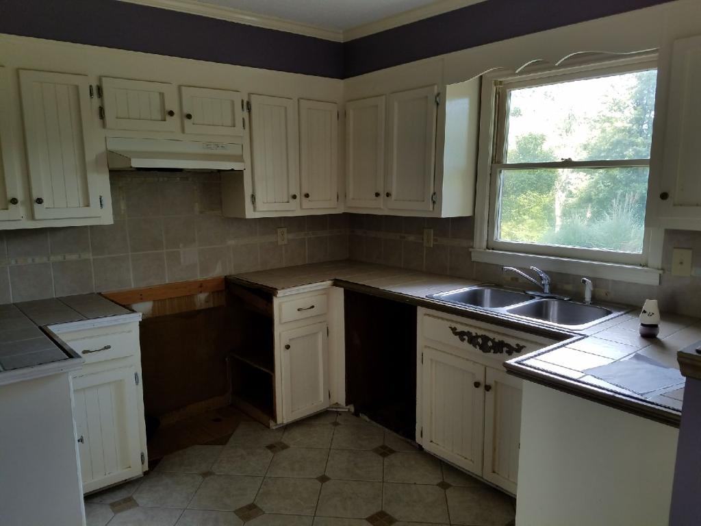 140 Smith ClemmerMount Holly, NC, 28120Gaston County