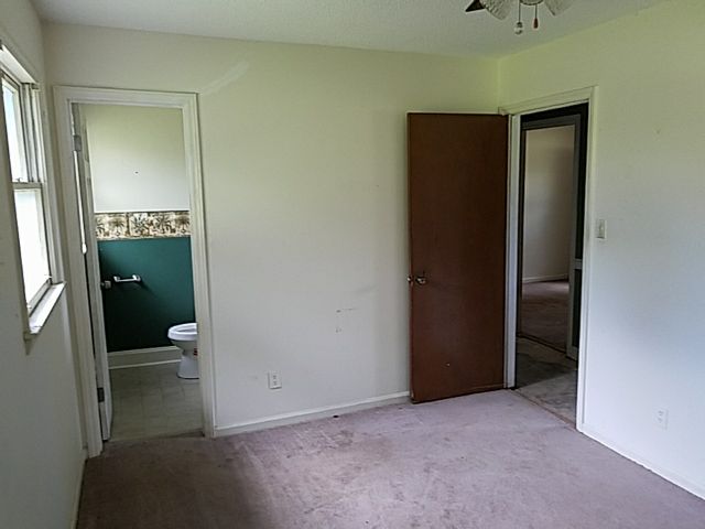 140 Smith ClemmerMount Holly, NC, 28120Gaston County