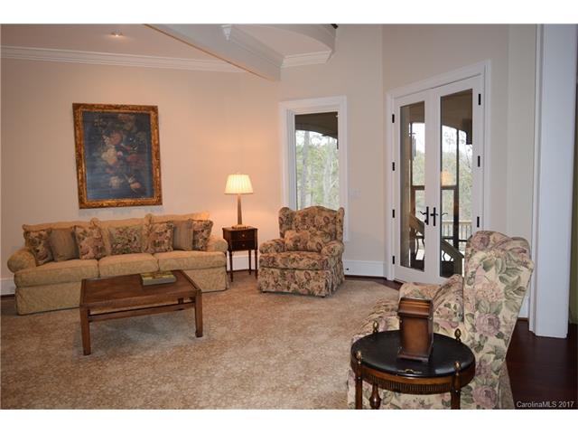217 Stonebridge Drive, New London, NC 28127