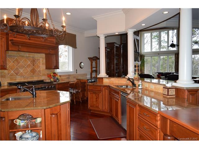 217 Stonebridge Drive, New London, NC 28127