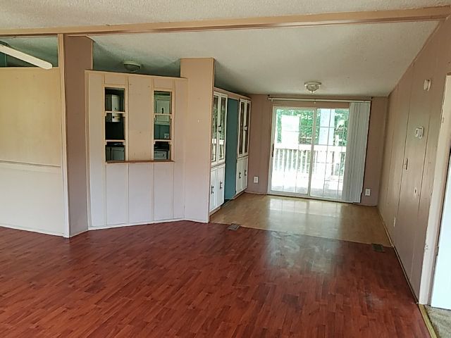 1946 Creek Ridge RShelby, NC, 28152Cleveland County