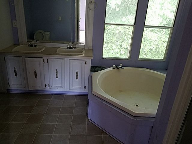 1946 Creek Ridge RShelby, NC, 28152Cleveland County
