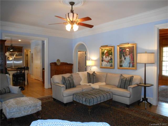 1 Stuart Drive, Spencer, NC 28159