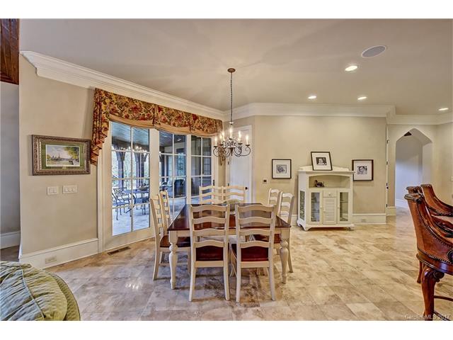 200Oakmont Ln, Waxhaw, NC 28173