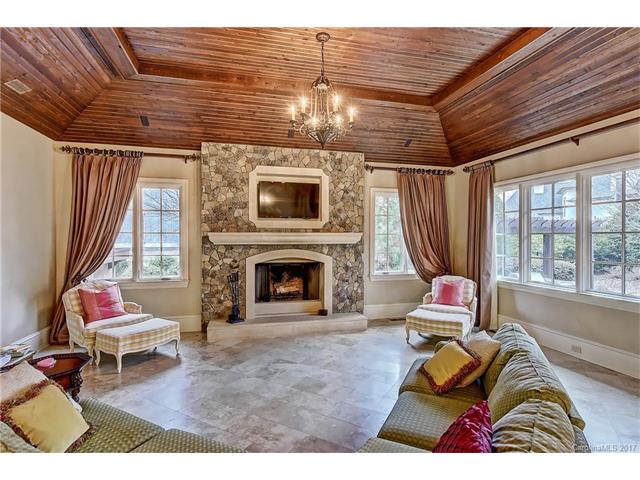 200Oakmont Ln, Waxhaw, NC 28173