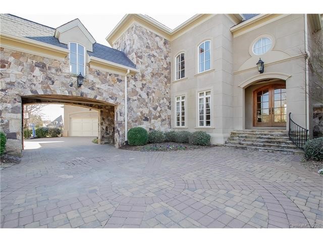 304 Oakmont Lane, Charlotte, NC 28173