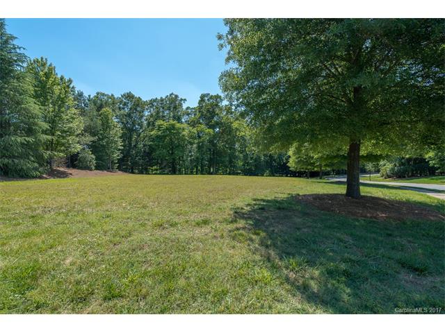 8705 Chewton Glen Drive, Waxhaw, NC 28173