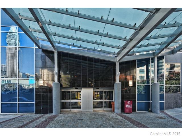 222 S Caldwell Street, Charlotte, NC 28202