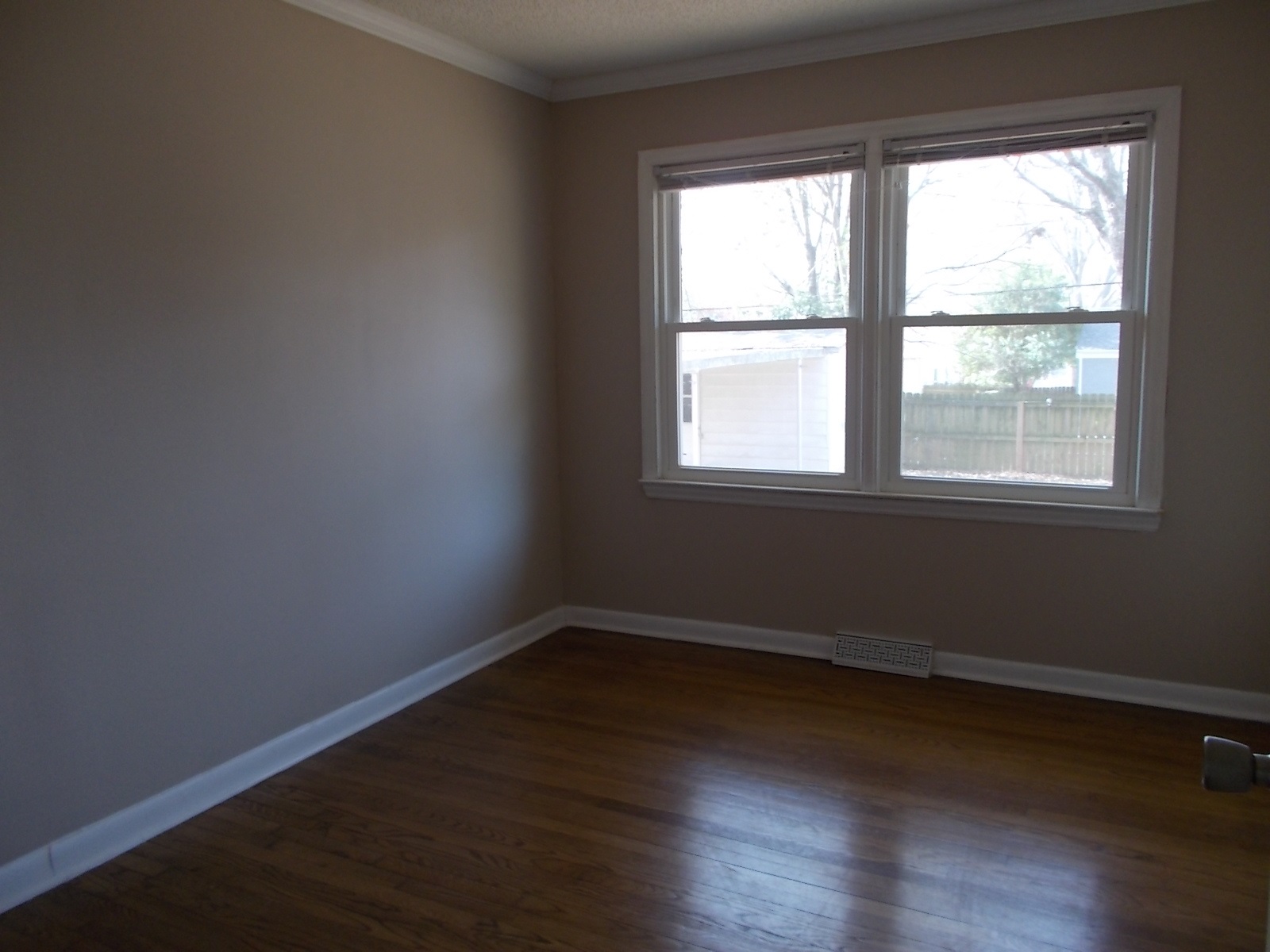 2427 Elkwood CircleCharlotte, NC, 28205Mecklenburg County