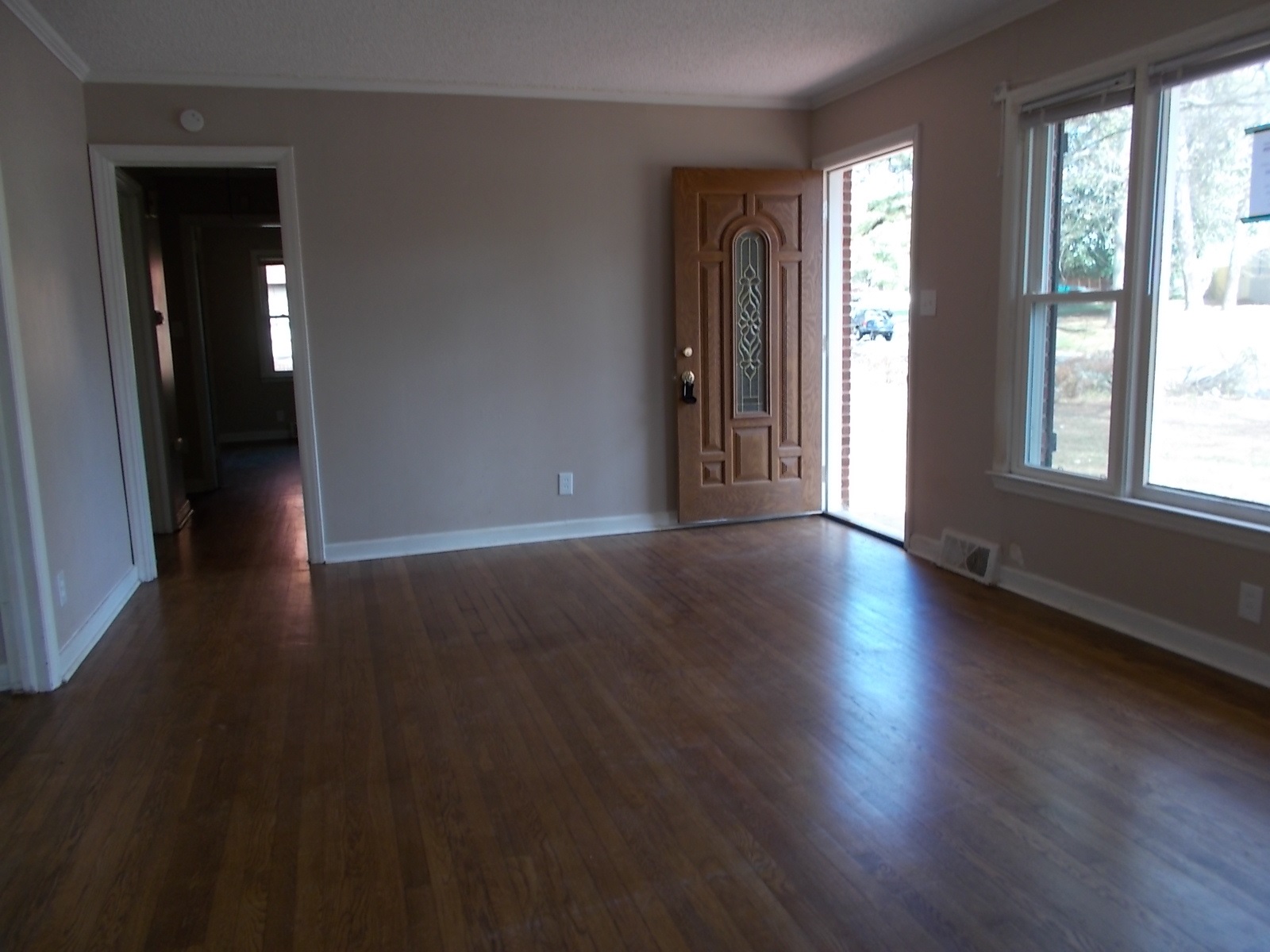 2427 Elkwood CircleCharlotte, NC, 28205Mecklenburg County