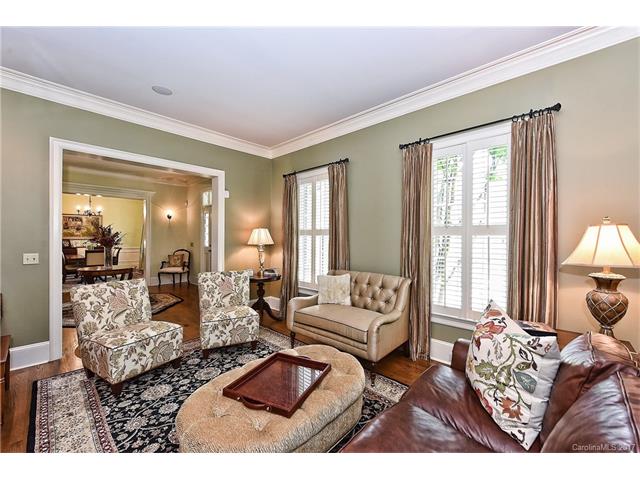 2541 Portland Avenue, Charlotte, NC 28207