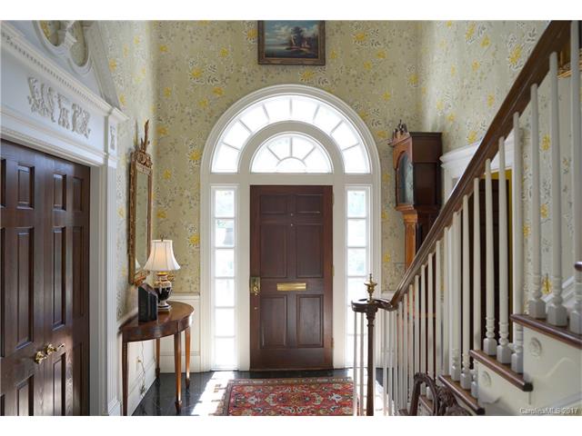 908 Ardsley Road, Charlotte, NC 28207