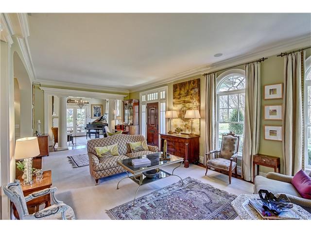 831 Queens Road, Charlotte, NC 28207