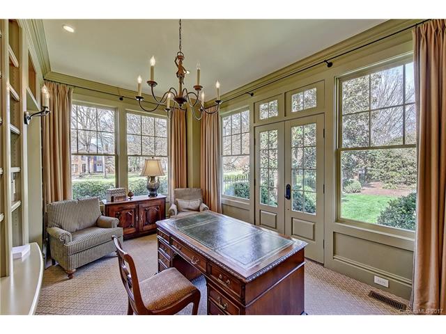 831 Queens Road, Charlotte, NC 28207