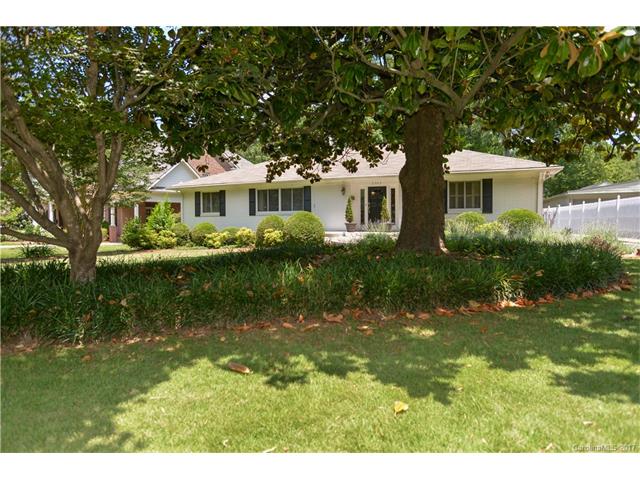 2743 Wintergreen Drive, Charlotte, NC 28211
