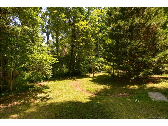 2743 Wintergreen Drive, Charlotte, NC 28211