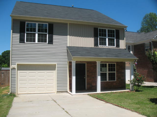 7429 Wallace LnCharlotte, NC, 28212Mecklenburg County