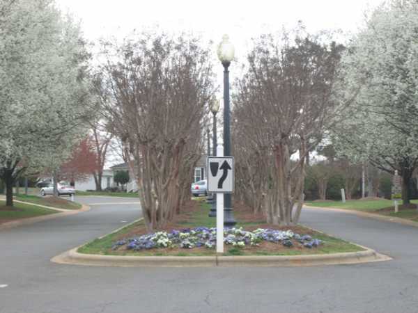 Meadowbrook 7522 Grandview Ridge DriveCharlotte, NC 28215