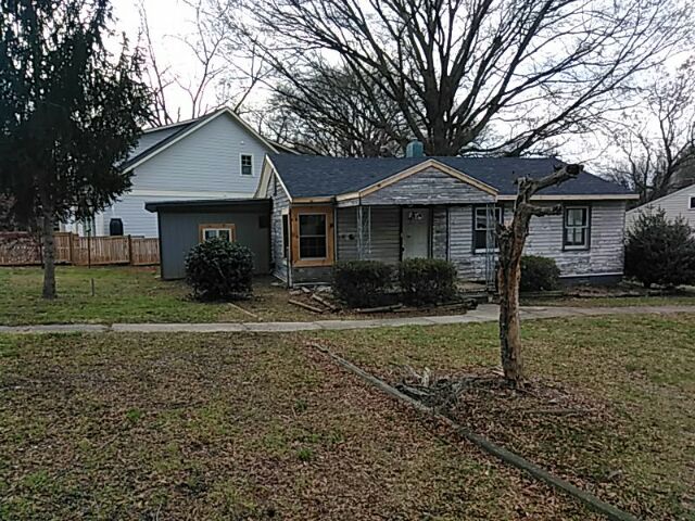 201 Seldon DriveCharlotte, NC, 28216Mecklenburg County